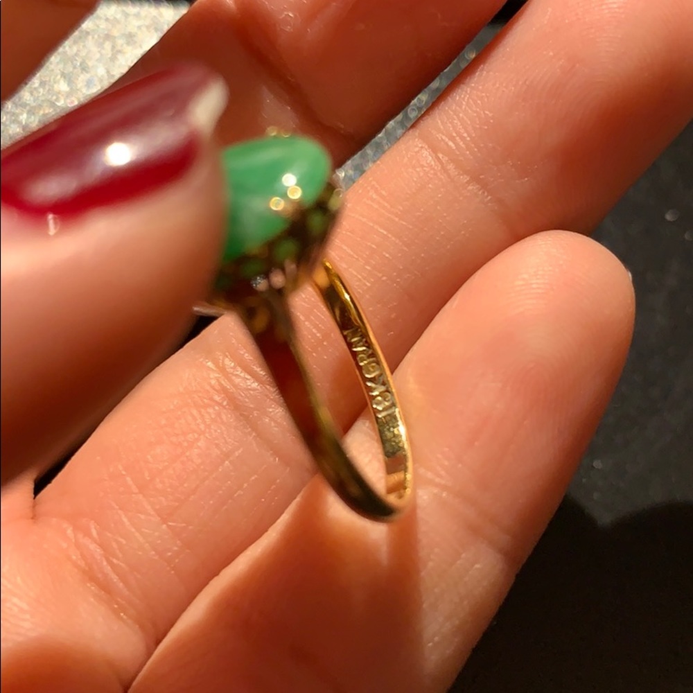 18k solid yello gold Jade ring